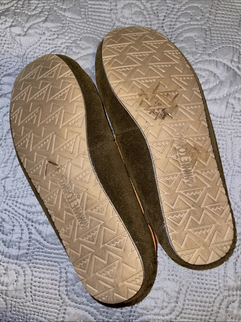 Minnetonka Brown Suede Women's Moccasins - Picture 6 of 8